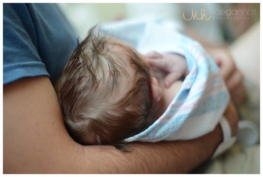roswell-birth-photographer-doula-hospital-infant-pictures_0009