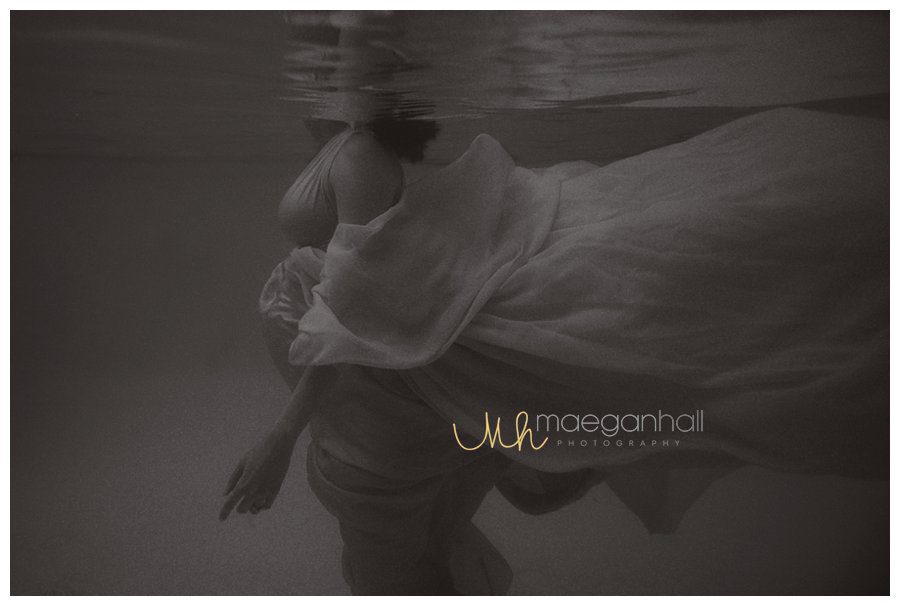 atlanta-birth-photography-under-water-underwater-maternity-glamour-photography_0029