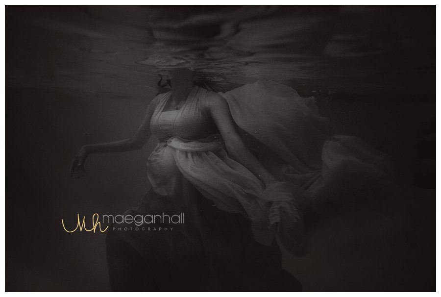 atlanta-birth-photography-under-water-underwater-maternity-glamour-photography_0030