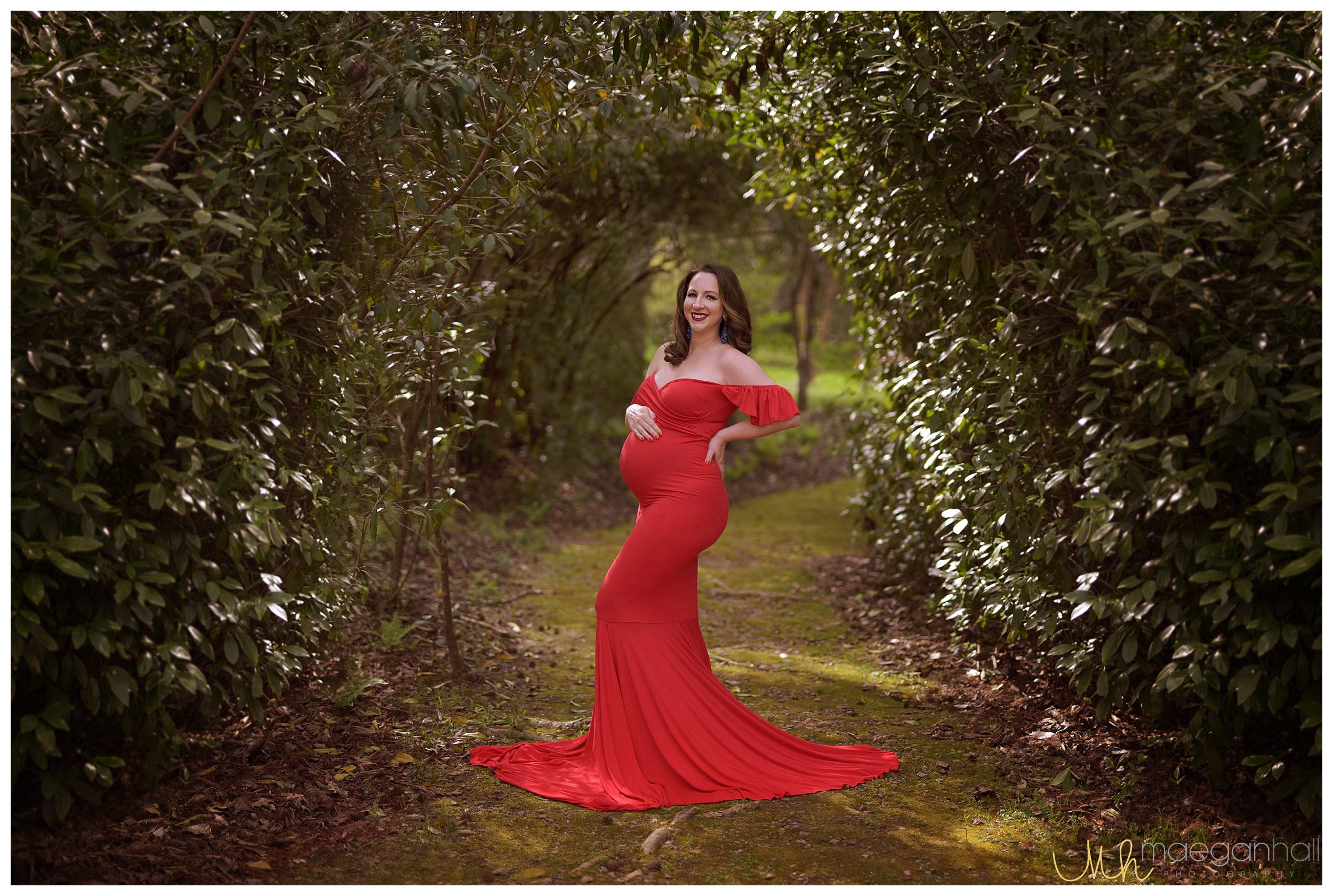 social-distancing-photography-cumming-photography-pictures-maternity-pregnancy-photographer-gibbs-garden
