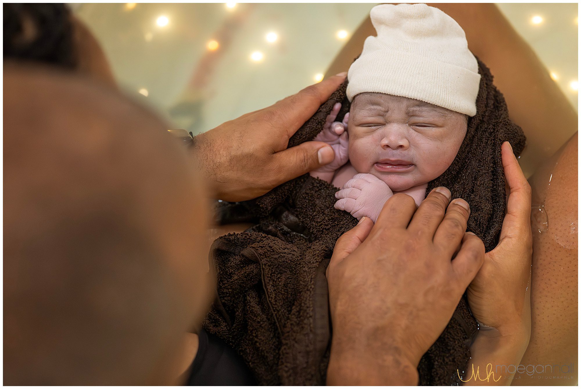 new baby born in the water at home